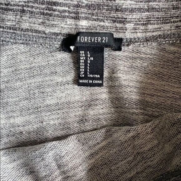 Forever 21 Large Gray Space Dye Flared Mini Skirt Short Soft Casual Festival - Picture 2 of 5